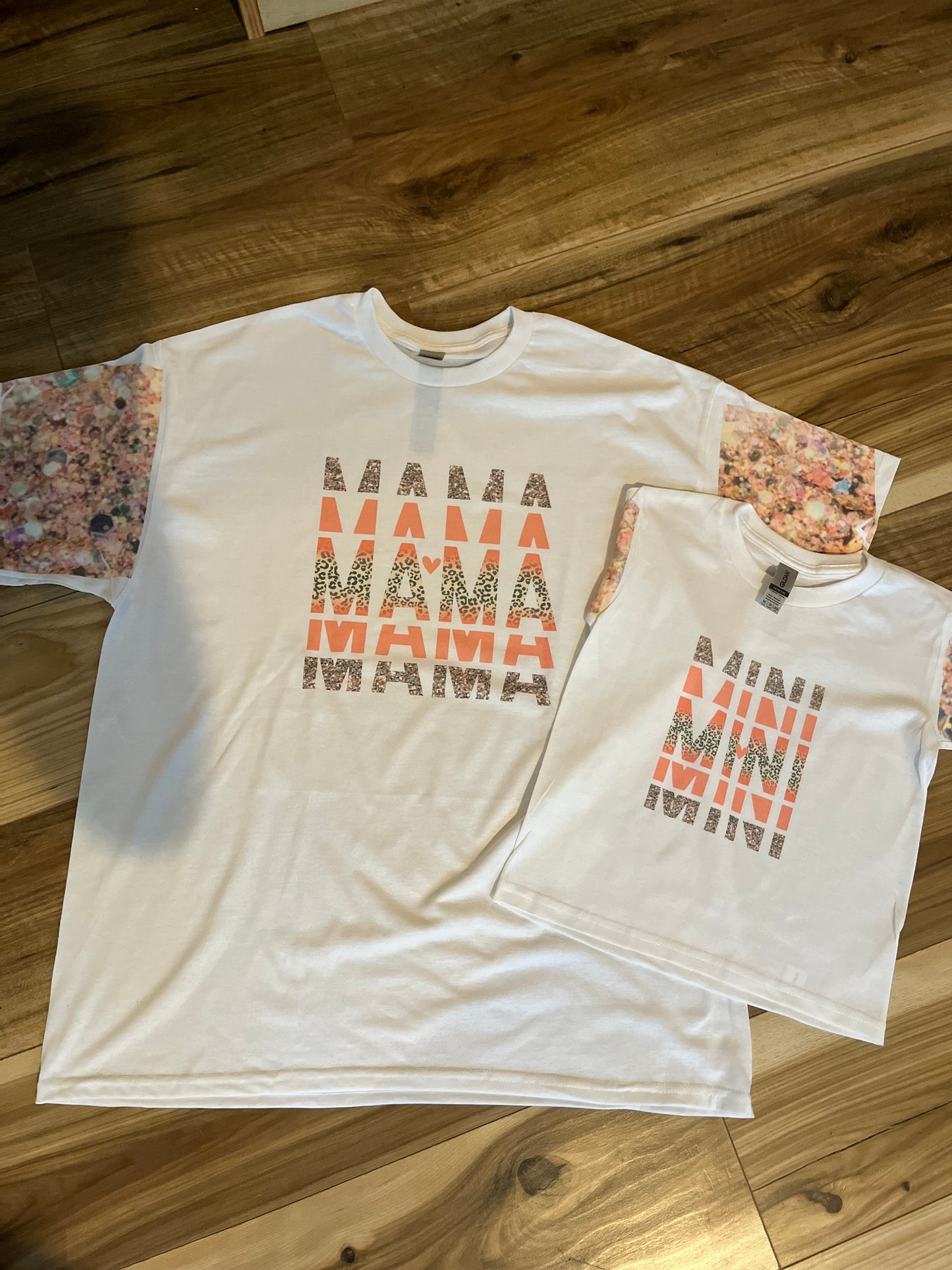 Mama  Glitter T-shirt